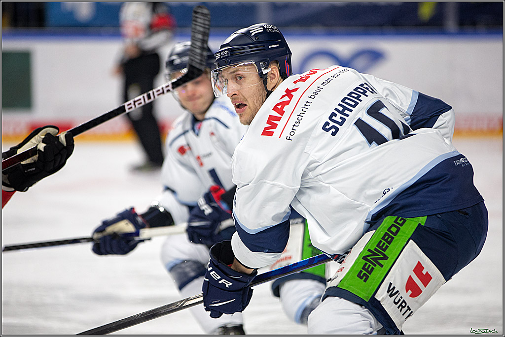 PENNY DEL;  Koelner Haie - Straubing Tigers; Koeln, 11.03.2022